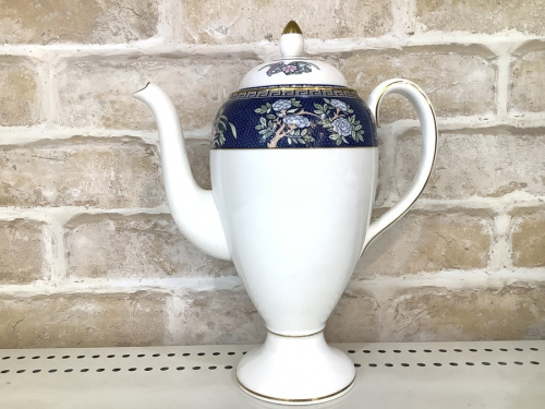 ウェッジウッドのブルーサイアム