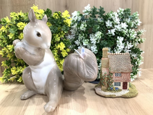 インテリアの置物