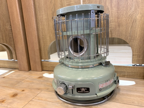 季節家電のストーブ