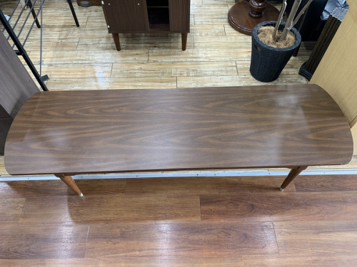 テーブルのBURTON FURNITURE