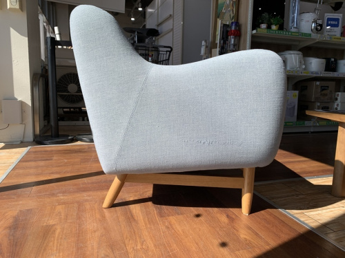 3人掛けソファーのLYS