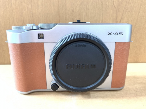ミラーレス一眼カメラのFUJIFILM