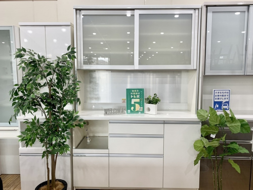 家具のカップボード・食器棚