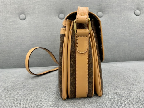 CELINEのセリーヌ