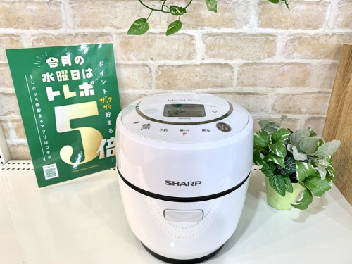 キッチン家電の水なし自動調理鍋