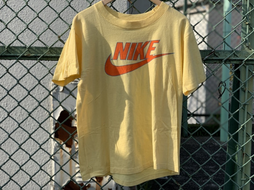 ヴィンテージのNIKE