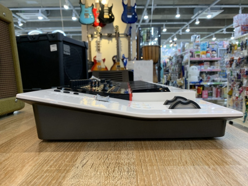 MIDIキーボードのPANORAMA