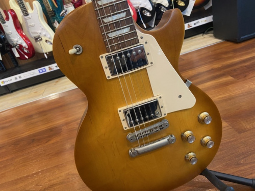 ギターのエレキギター