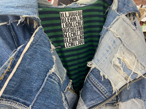 ジュベナイルホールロールコールのアーカイブアイテム