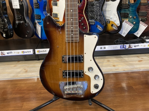 ベースのエレキベース