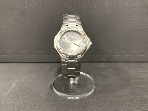 腕時計のTAG HEUER