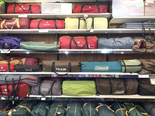 スノーピークのモンベル