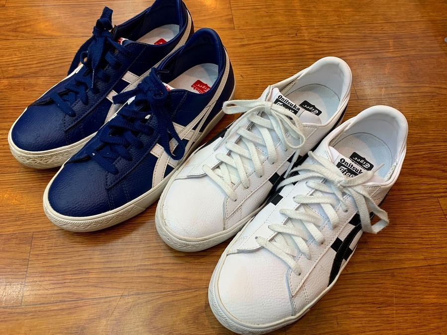 onitsuka tiger(ｵﾆﾂｶﾀｲｶﾞｰ)のローカットスニーカー2点のご紹介です 