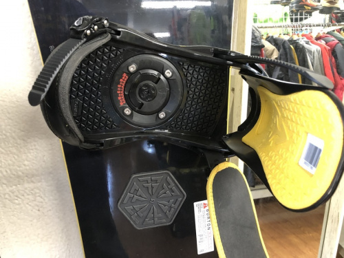 ウィンタースポーツのBURTON