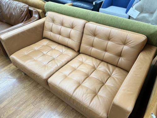 家具のソファ