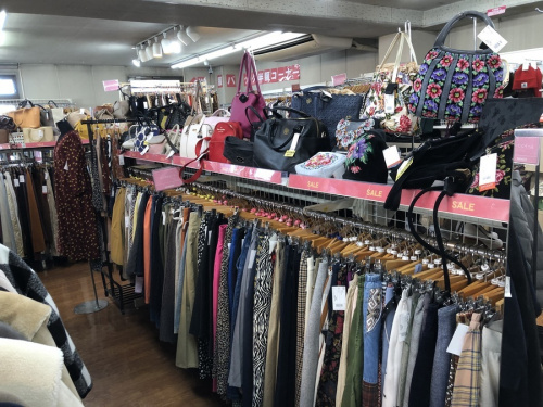 品揃え多数の安価帯