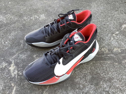 スニーカーのNIKE