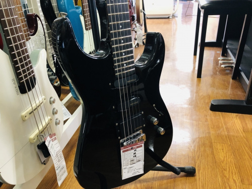 ギターのFERNANDEZ