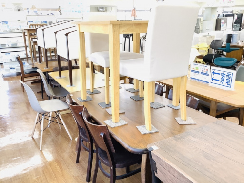 ダイニングテーブルの流山店