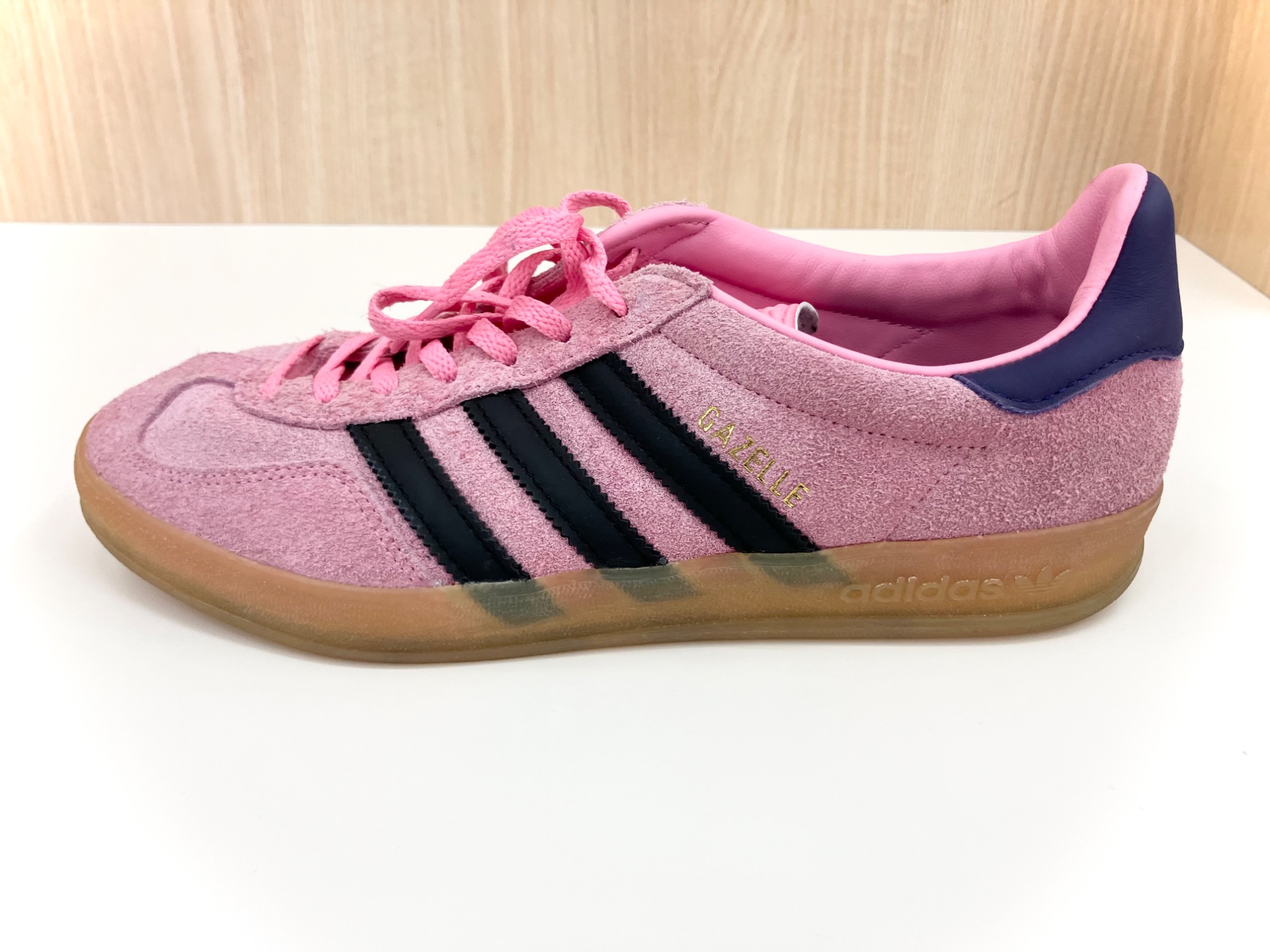 スニーカー】adidasのローカットスニーカーが入荷いたしました