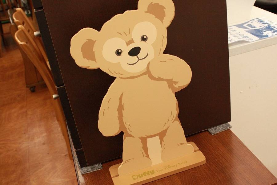 TDR 30th記念 ダッフィーとシェリーメイのウッドボードが入荷です