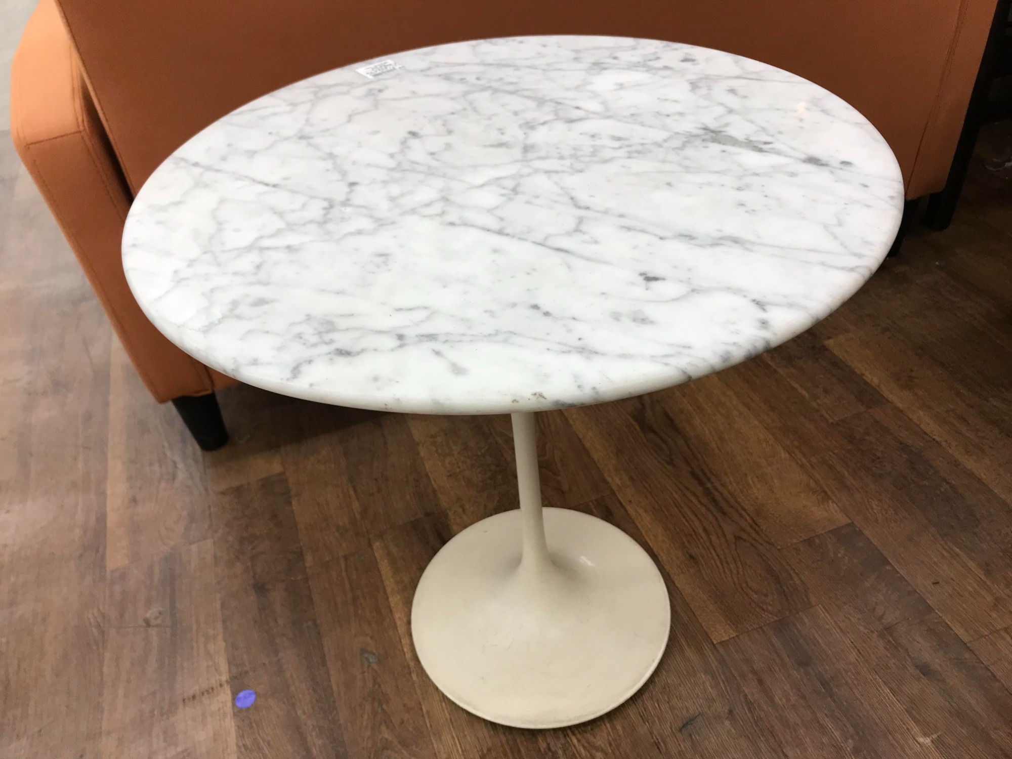 KNOLL JAPAN】大理石ミニテーブルが買取入荷致しました！｜2023年05月 