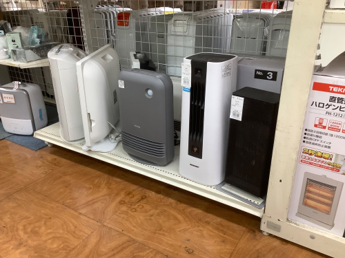 【安心の6ヶ月保証】遠赤外線ストーブ CORONA 2023年製【トレファク東浦和店】 これから大活躍！】CORONA 遠赤外線ストーブ入荷しました。｜2023年10