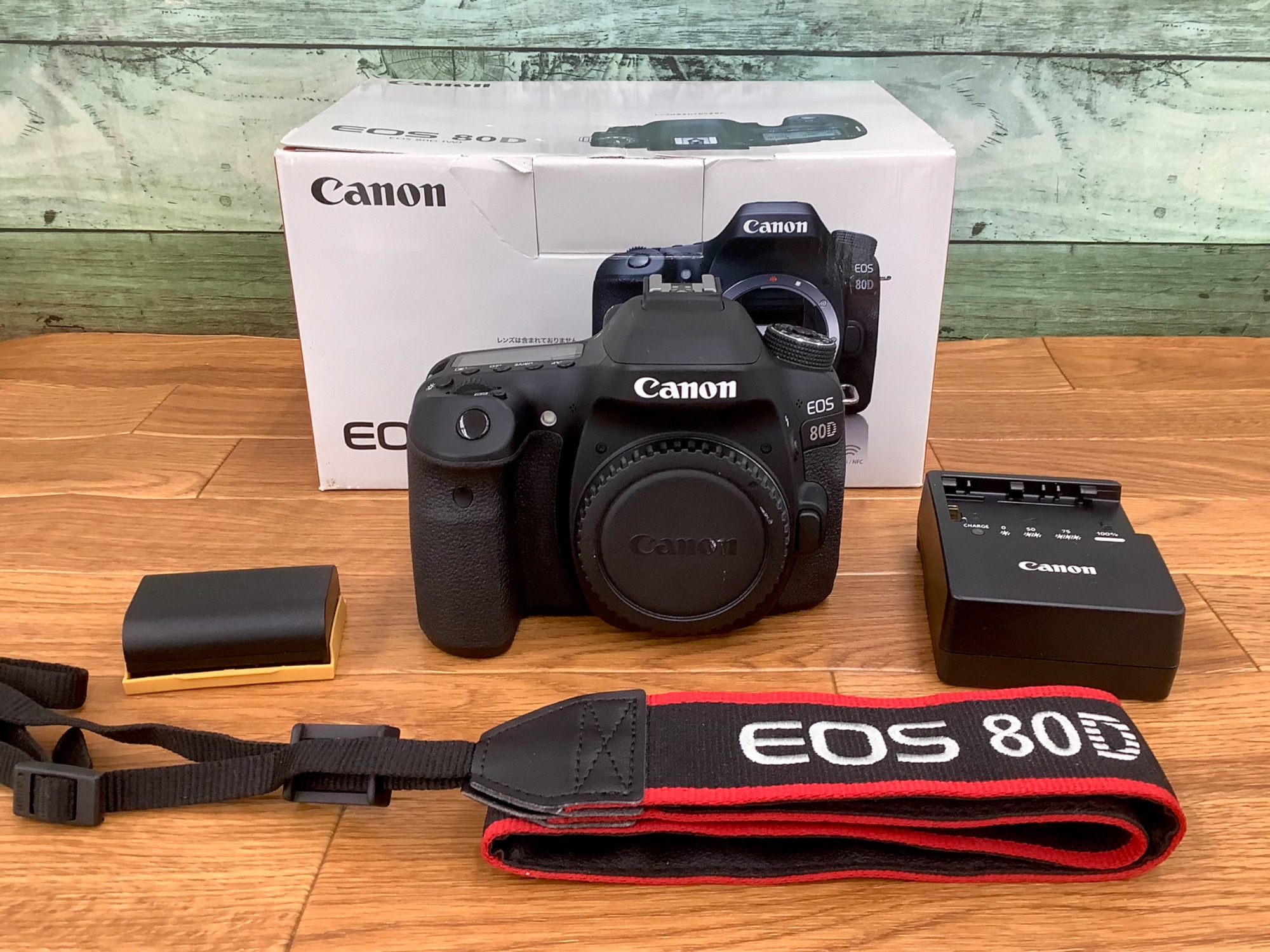 スマホでも購入！】Canon EOS 80D ボディ デジタル一眼レフカメラをご