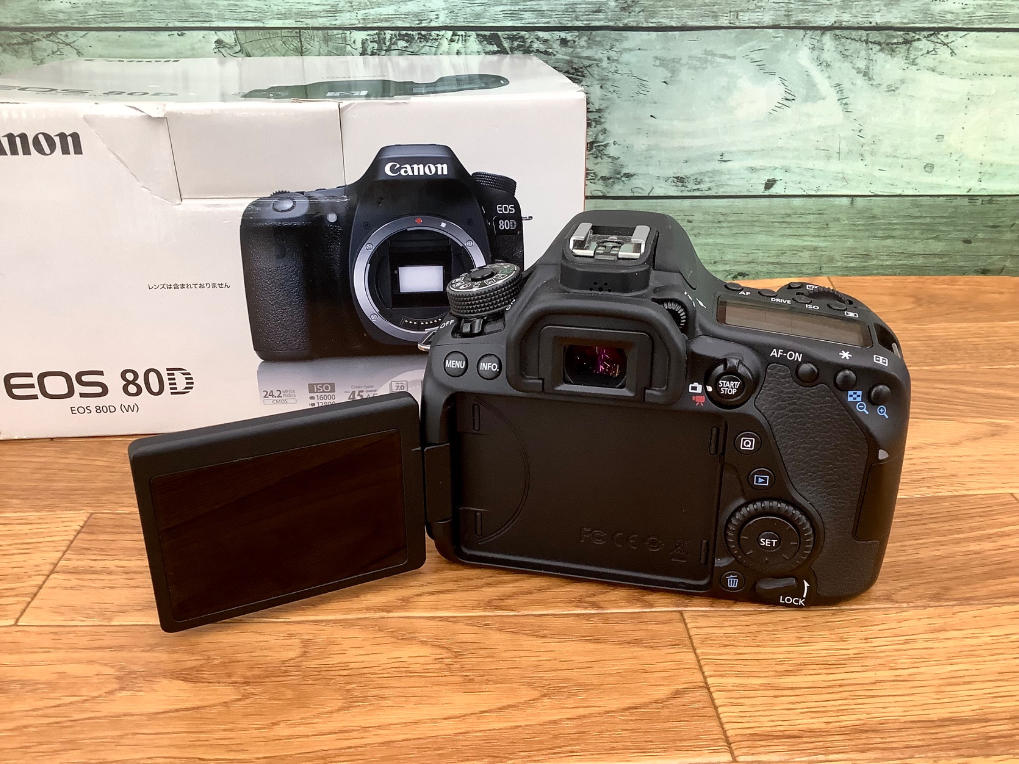 スマホでも購入！】Canon EOS 80D ボディ デジタル一眼レフカメラをご