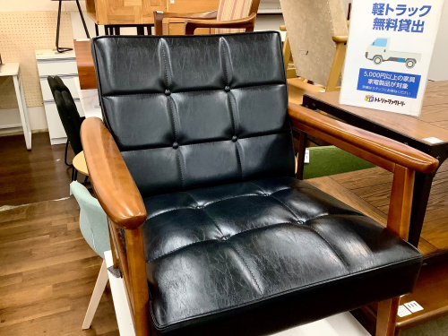 NB　カリモク60風　1人掛けソファー『美品中古』　【リサイクルショップサルフ】 カリモク60』『NOCE』の一人掛けソファーをご紹介します！！｜2024年05