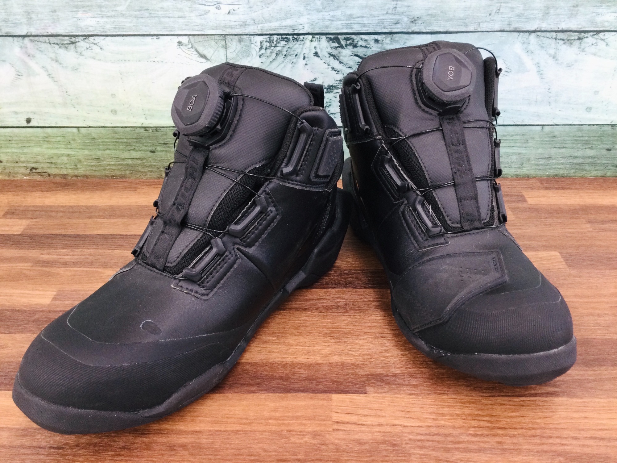 TAICHIタイチライティングシューズ　レディース24cm中古 TAICHIタイチライティングシューズ レディース24cm中古 楽天市場