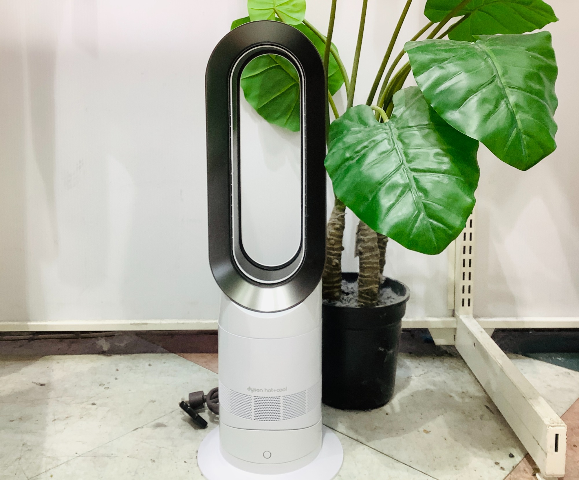 家電買取強化中‼》dyson (ダイソン) Hot + Coolファンヒーターの