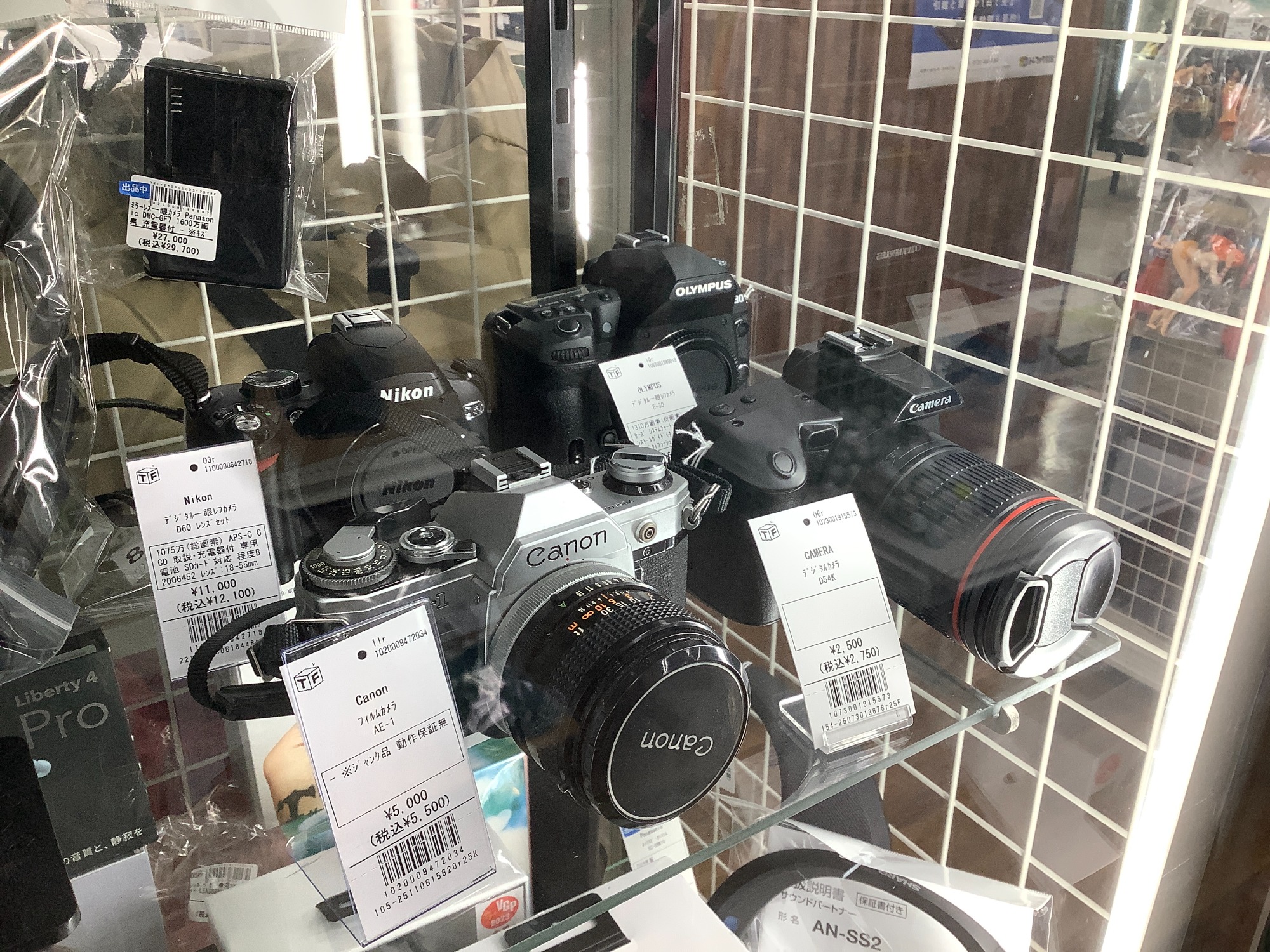 買取強化中】ご不要になったカメラ・ビデオカメラ・カメラレンズは