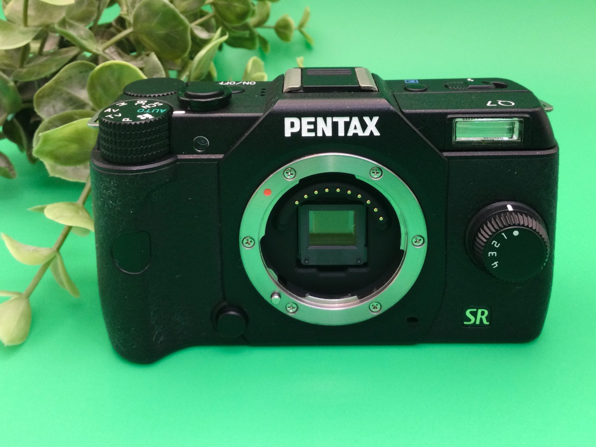 PENTAX ペンタックスのミラーレス一眼カメラのご紹介です!!｜2025年11