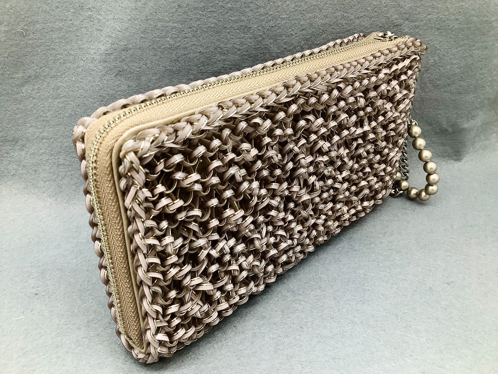 ◇キラキラでカワイイ!! ANTEPRIMA (アンテプリマ) の長財布が入荷しま