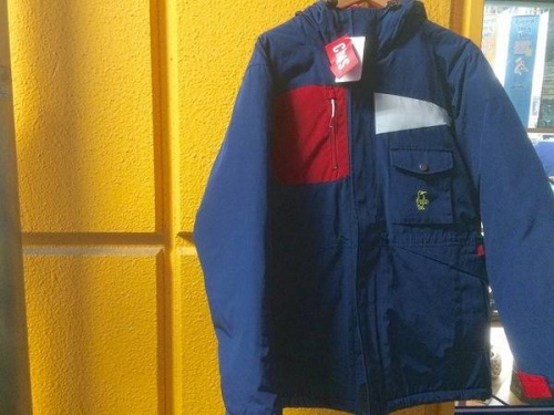 ジャケットのMarmot