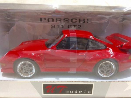 ミニカーのUT MODELS