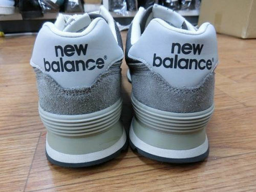 シューズのニューバランス(new balance)