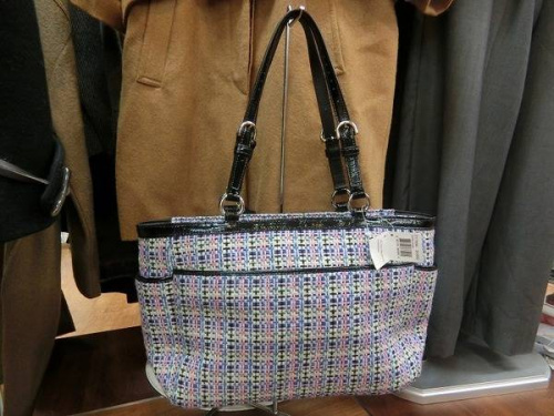 財布のCOACH（コーチ）
