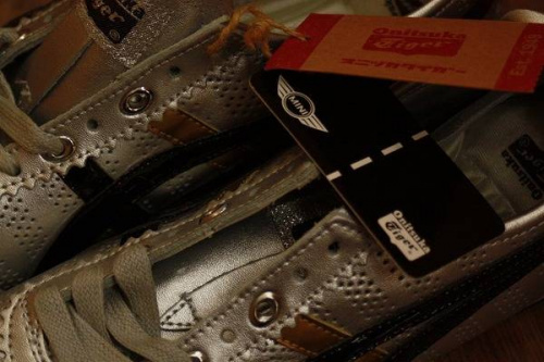 Onitsuka Tigerの浦和3店舗新入荷