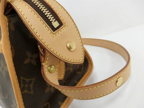 財布のLOUIS VUITTON(ルイ・ヴィトン）