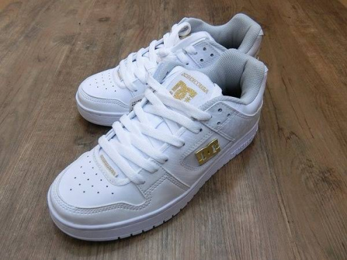 浦和3店舗新入荷の東浦和　衣類