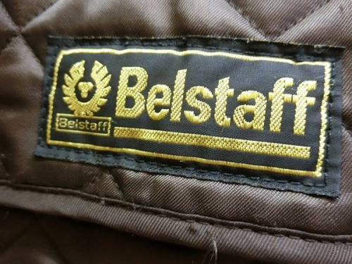 冬物衣類買取強化中の東浦和　ブランド