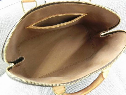財布のLOUIS VUITTON(ルイ・ヴィトン)