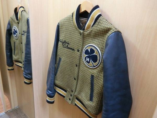 ジャケットのHARLEY-DAVIDSON