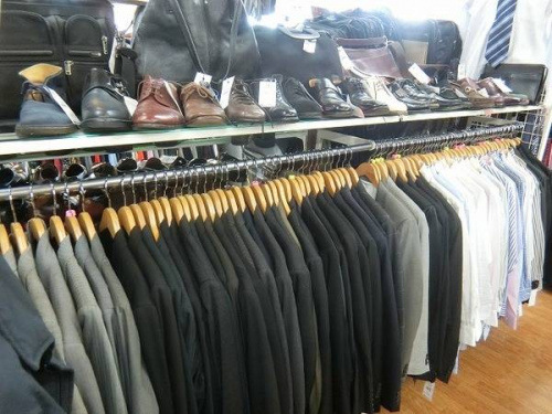スーツの浦和3店舗新入荷