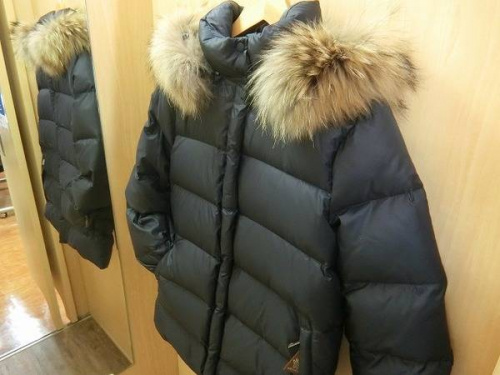 レディースファッションのアウター