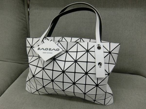 バッグのISSEY MIYAKE
