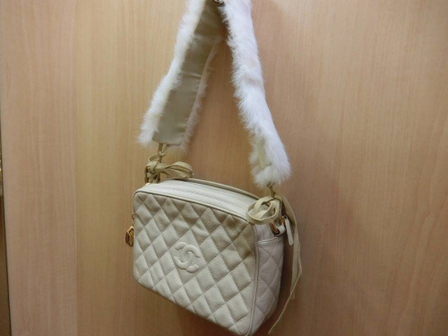 バッグのCHANEL