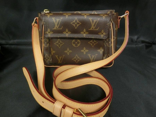 バッグのLOUIS VUITTON(ルイ・ヴィトン）